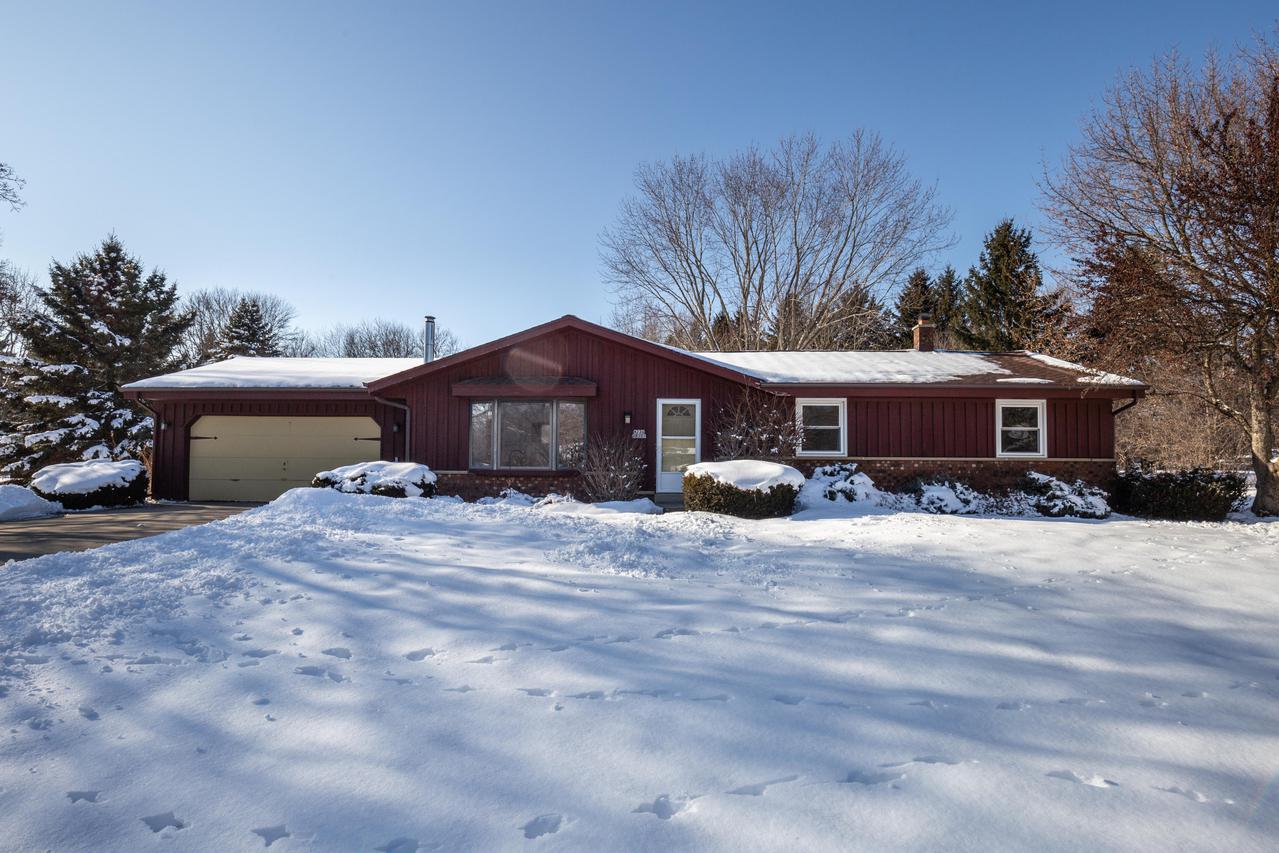 W236N9217 Mt Vernon Dr., Lisbon, WI 53017