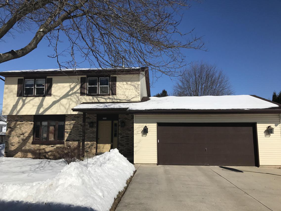 1916 Granger Rd., Manitowoc, WI 54220