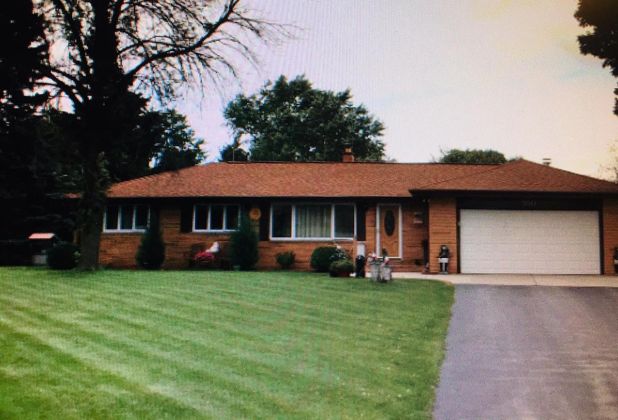 950 Westbrooke Pkwy., Brookfield, WI 53186