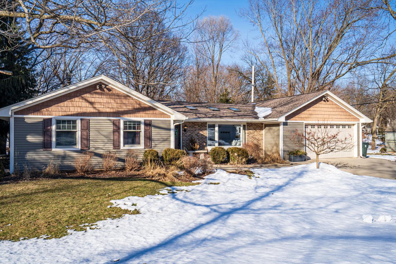 12324 W Vliet St., Wauwatosa, WI 53226