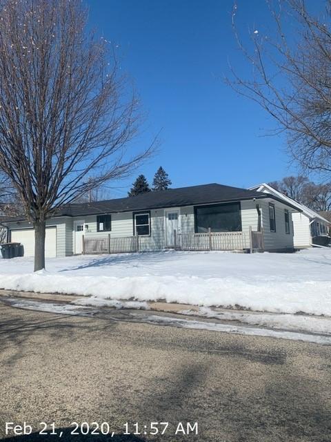 11404 W Garfield Ave, Wauwatosa, WI 53226