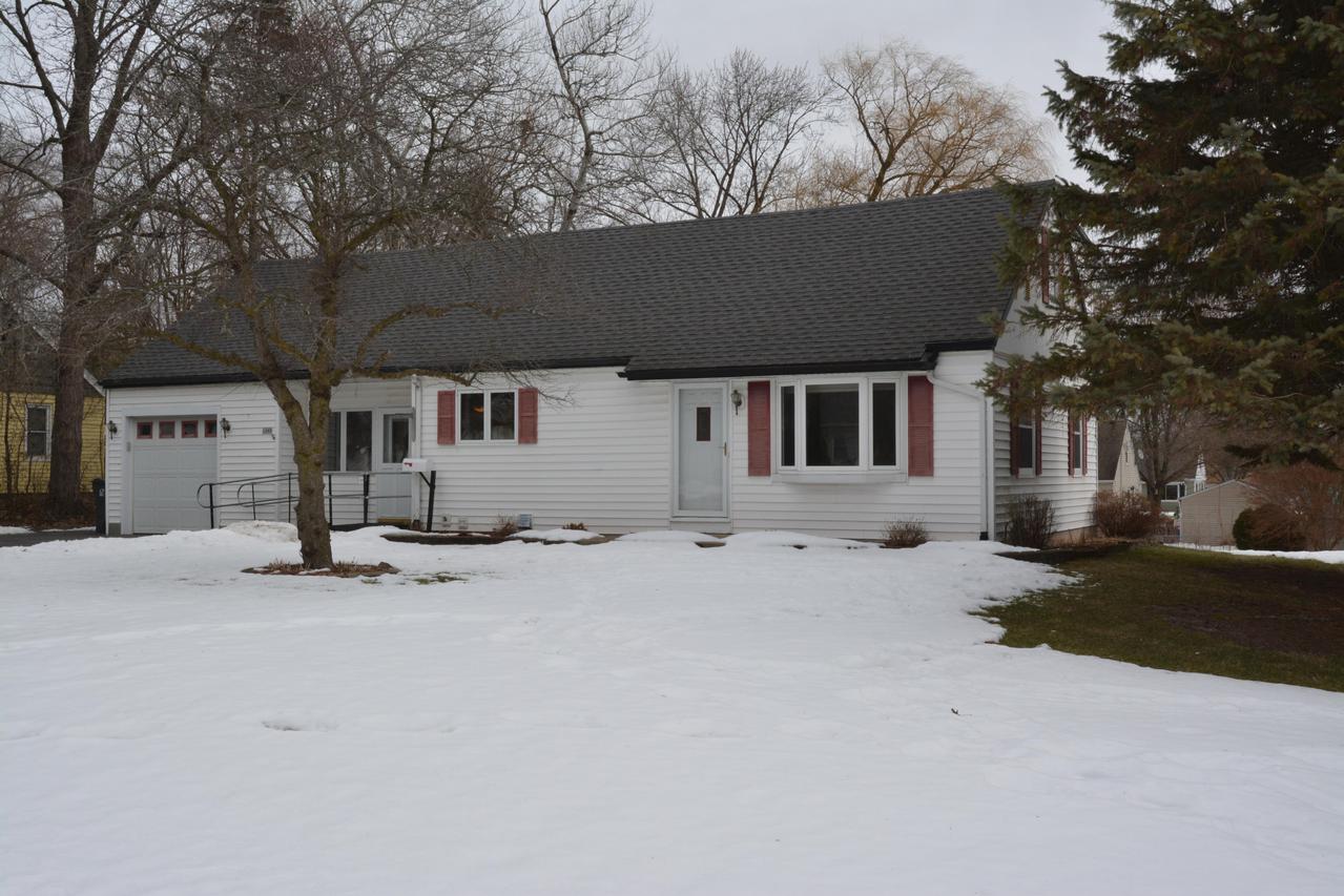 1440 S 169th St., New Berlin, WI 53151