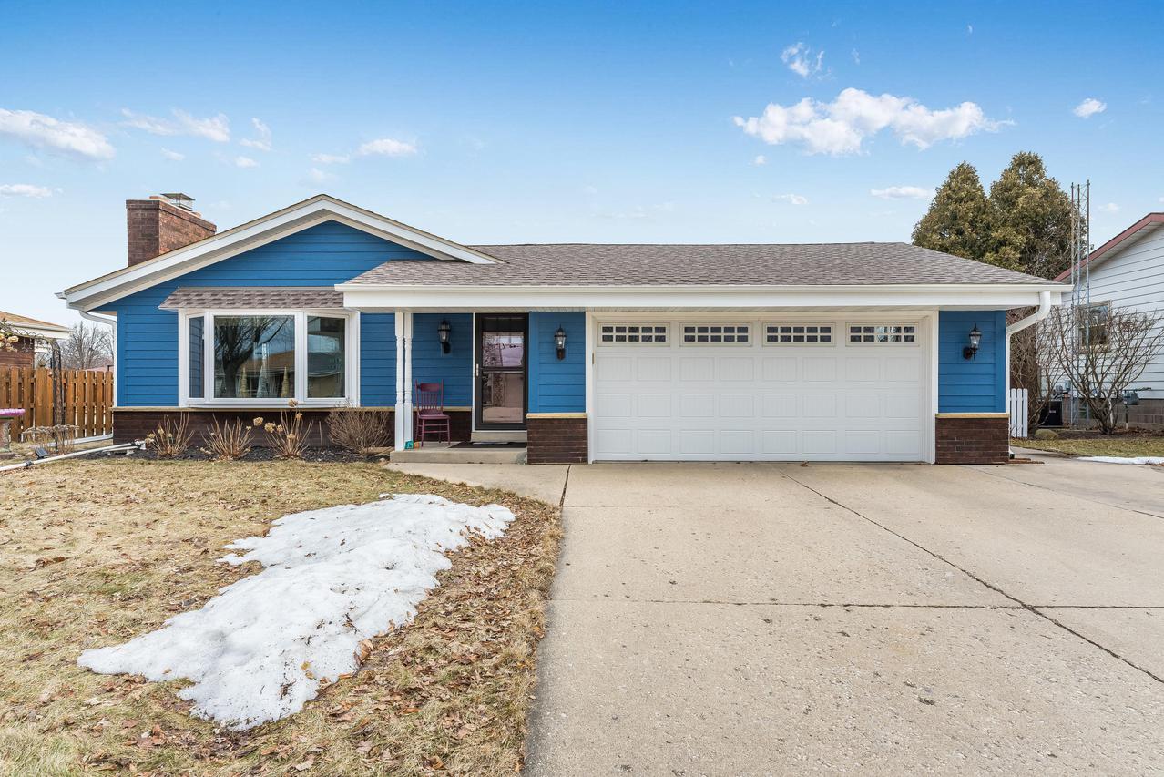 2423 28th Ave, Kenosha, WI 53140