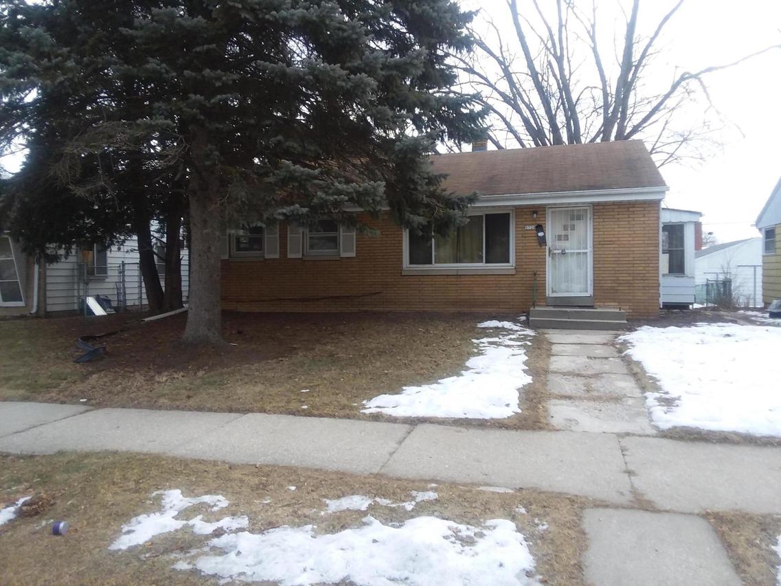 5726 N 32nd St., Milwaukee, WI 53209