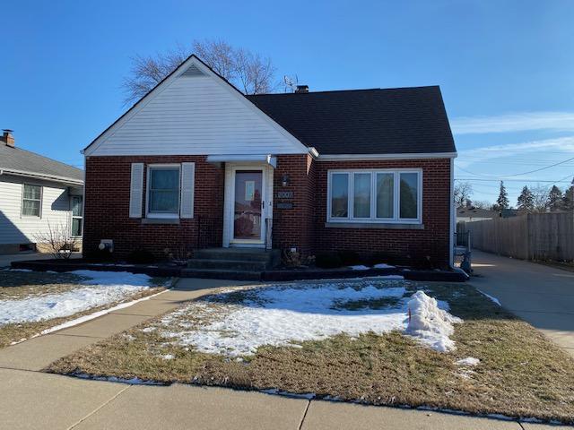 2007 33rd St, Kenosha, WI 53140