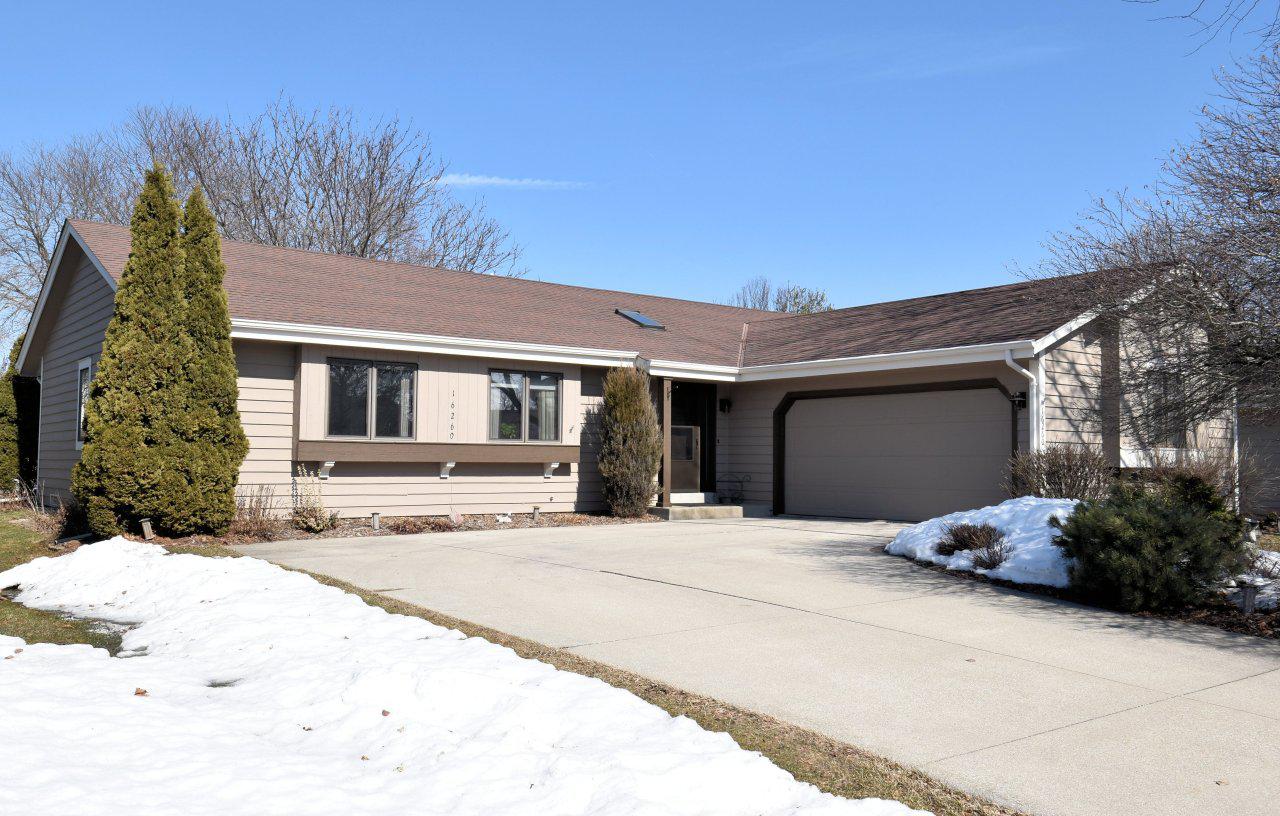 16260 W Mayflower Dr., New Berlin, WI 53151