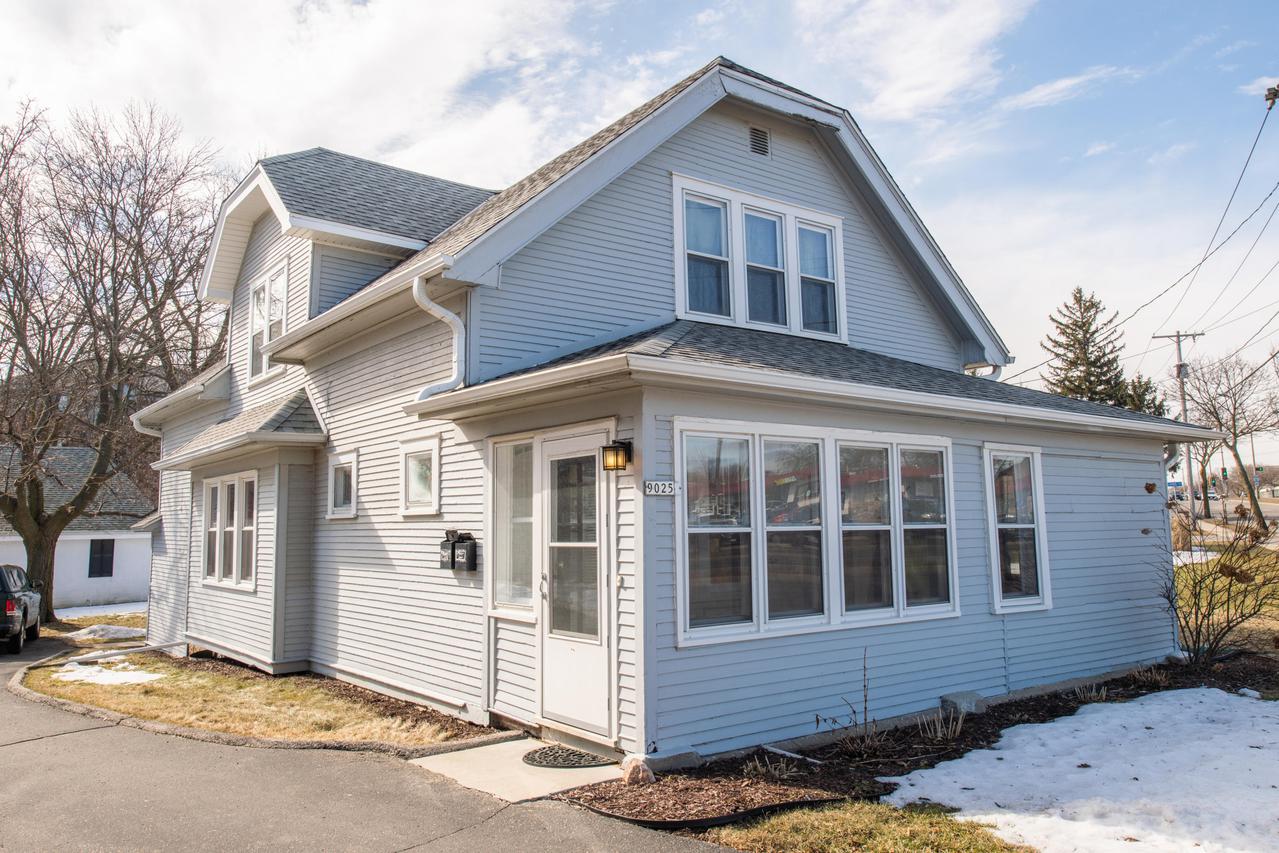 9025 W Beloit Rd, Milwaukee, WI 53227