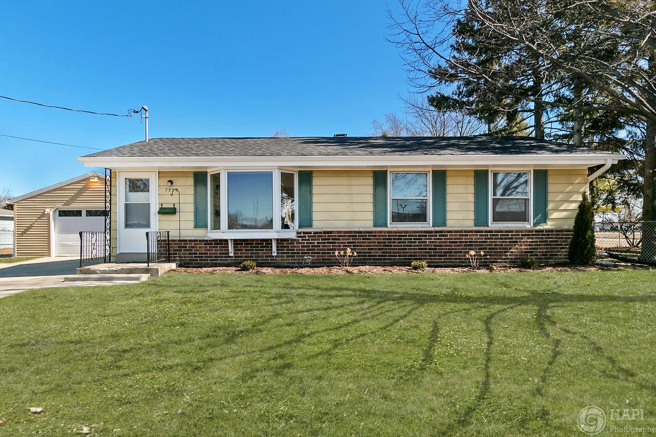 7959 30th Ave, Kenosha, WI 53142