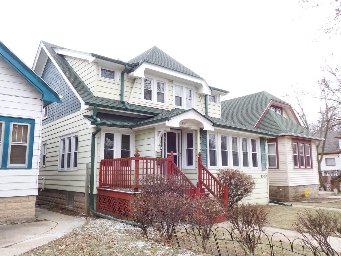 4506 N 37th St, Milwaukee, WI 53209