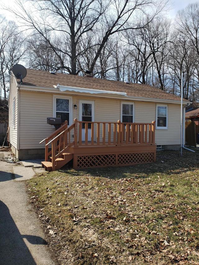 2821 Eisenhower Dr., Racine, WI 53405