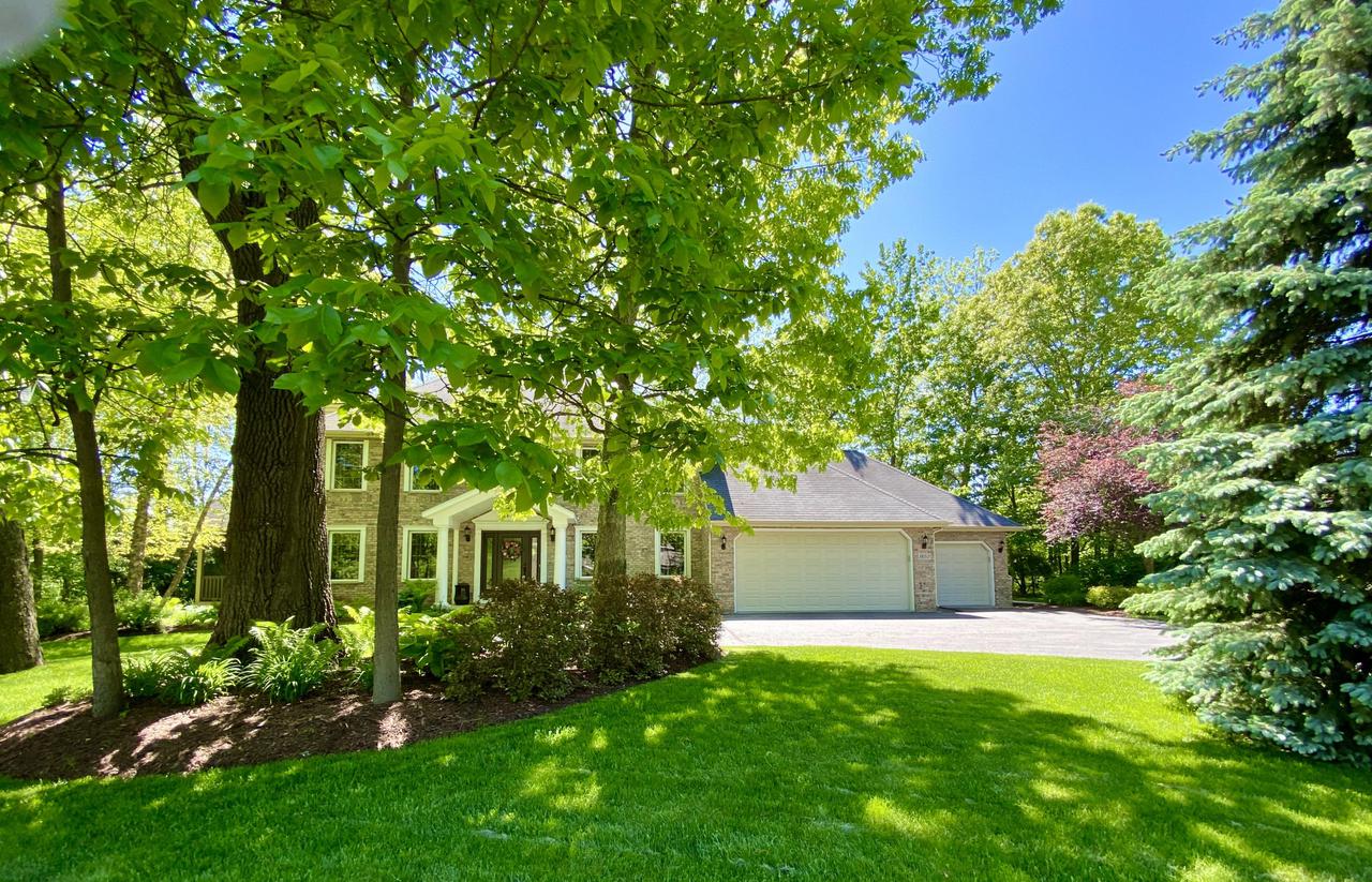 1850 Prestwick Dr. #19-36, Geneva, WI 53147