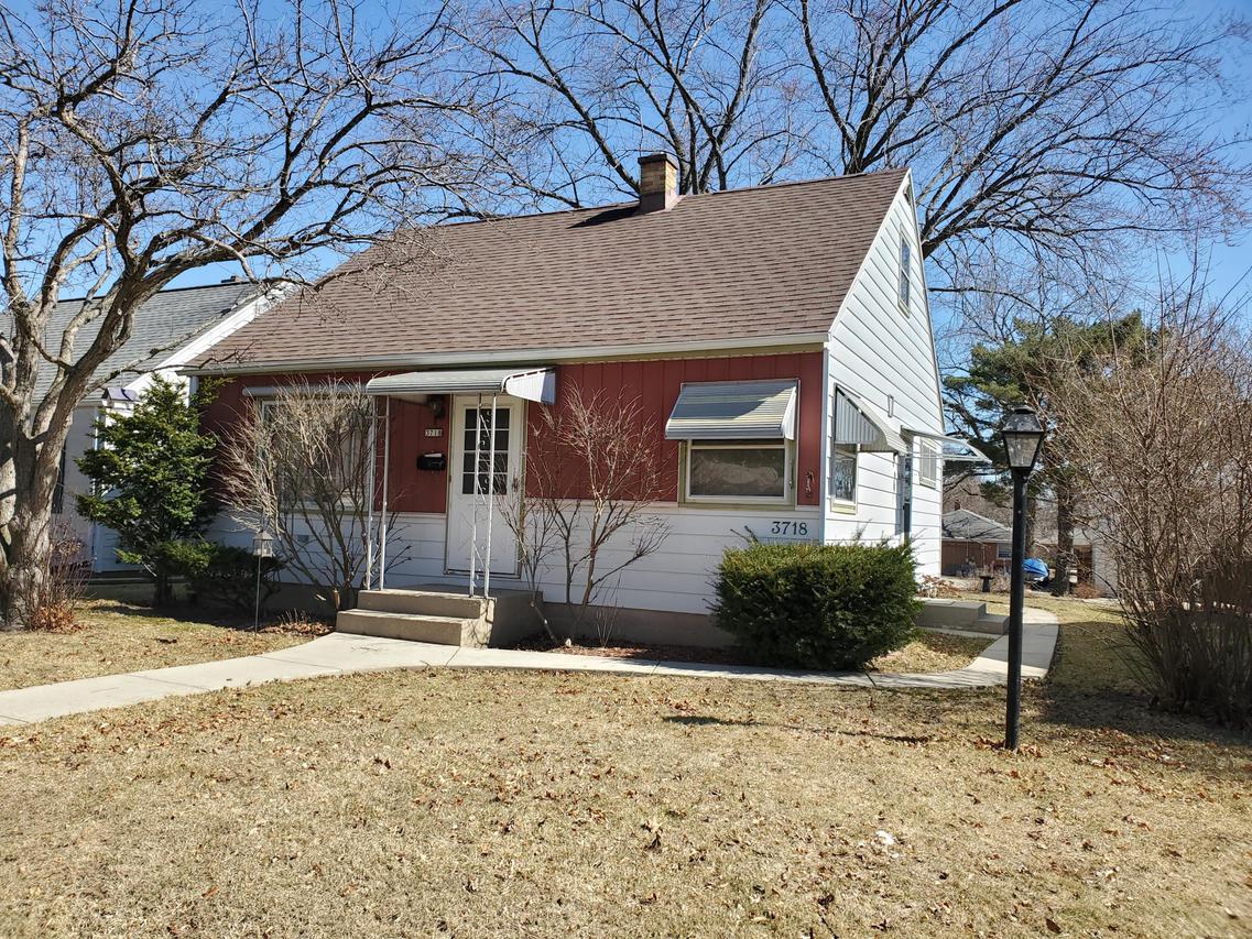 3718 N 85th St., Milwaukee, WI 53222