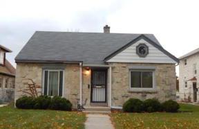 4055 N 42nd St, Milwaukee, WI 53216