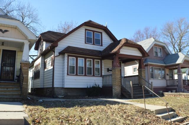 4719 N 30th St, Milwaukee, WI 53209