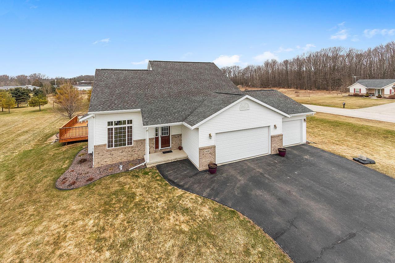 [Address Hidden by Seller], Manitowoc, WI 54220