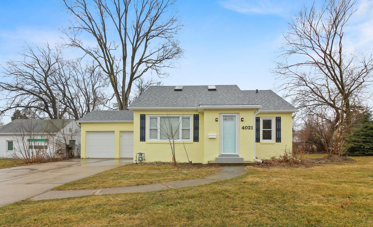 4021 16th, Racine, WI 53405