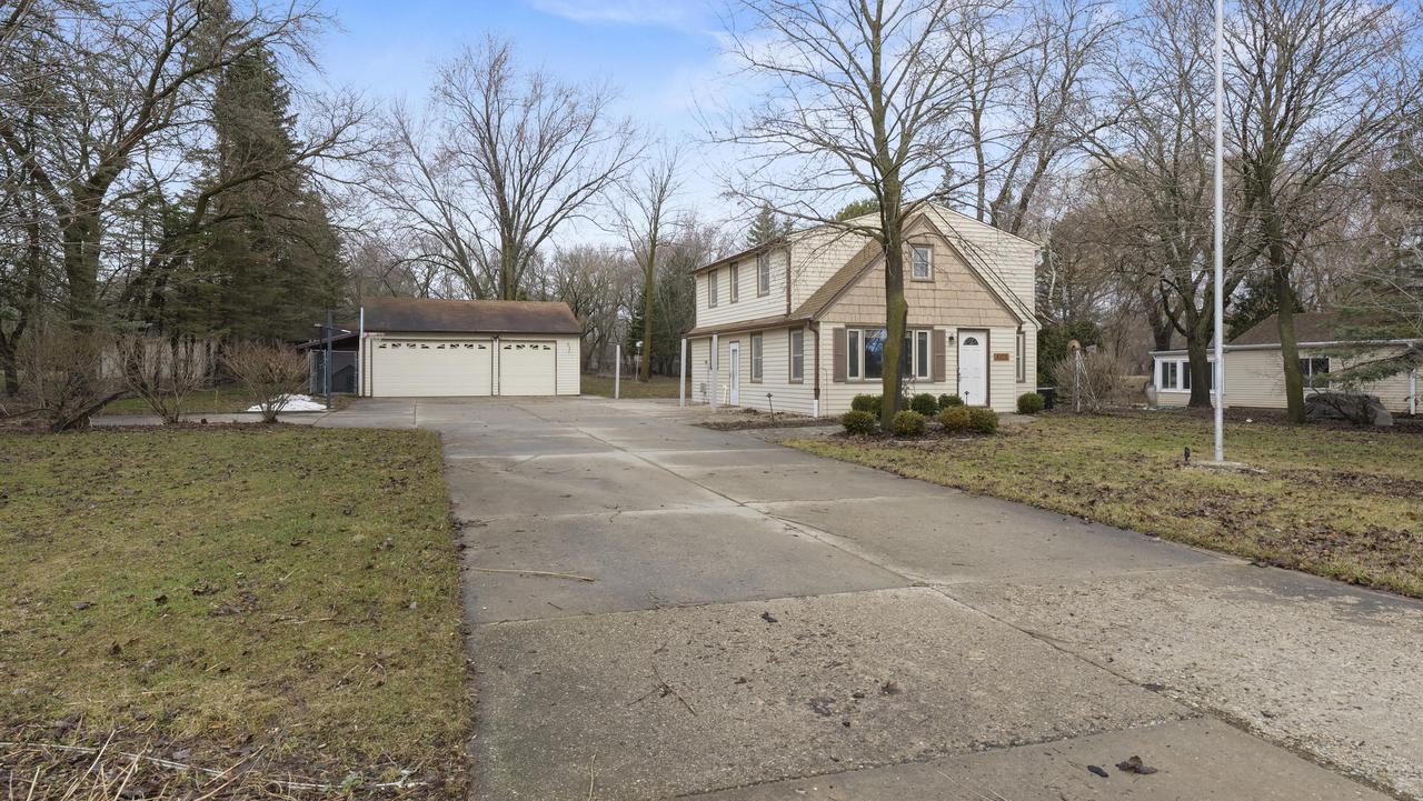 4105 N 133rd St, Brookfield, WI 53005