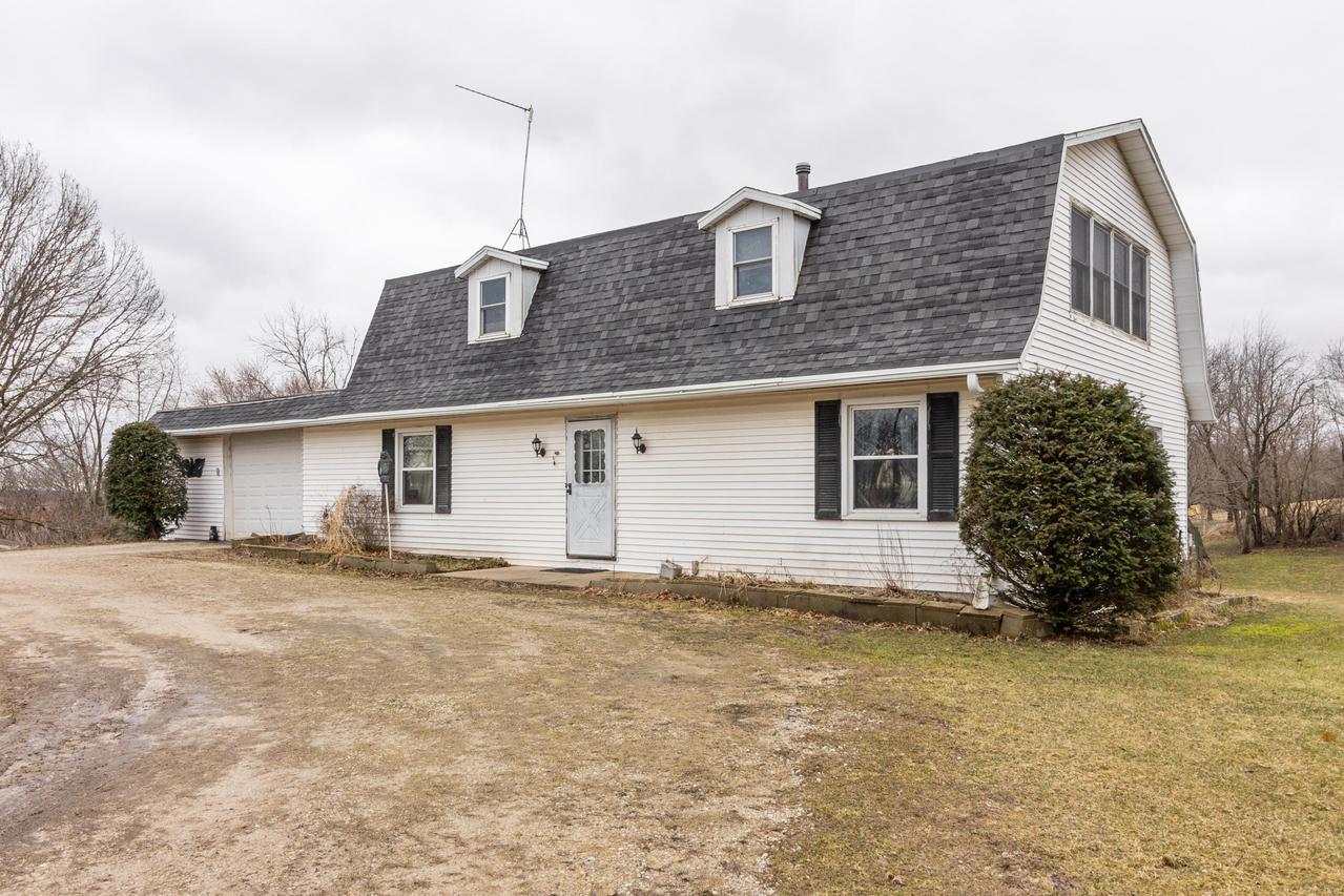 N7547 Engel Rd., Whitewater, WI 53190