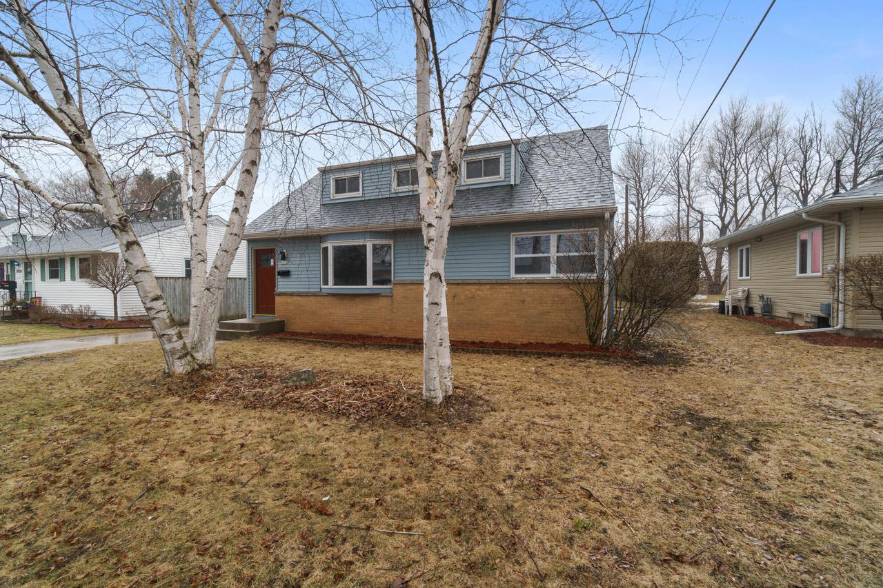 1412 Hamann, Manitowoc, WI 54220