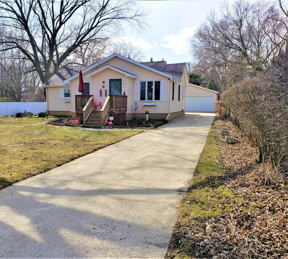 1312 Summerset, Mount Pleasant, WI 53406