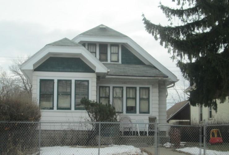 4866 N 37th St, Milwaukee, WI 53209