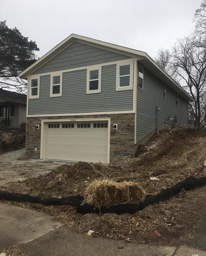 2105 Easy St., Waukesha, WI 53188