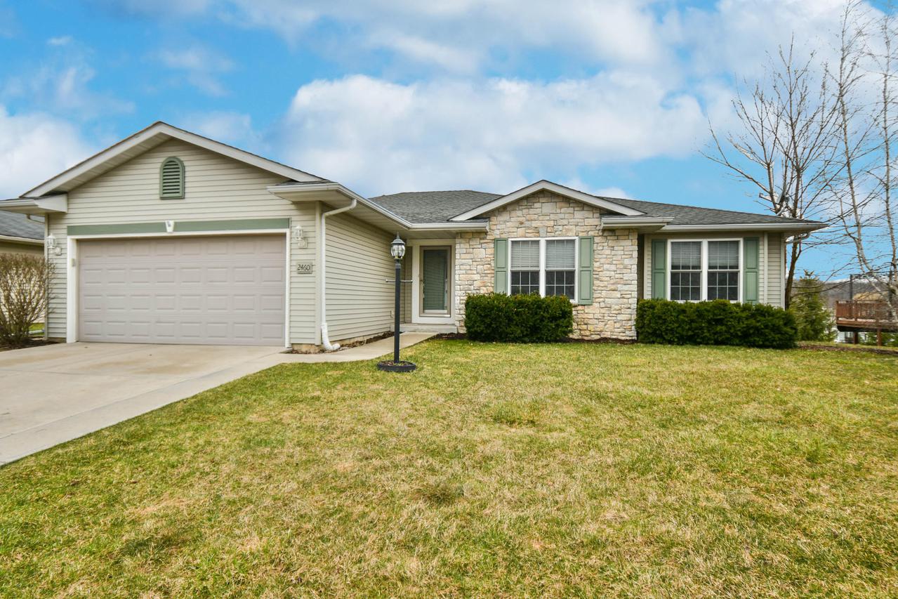 2460 Emslie Dr., Waukesha, WI 53188