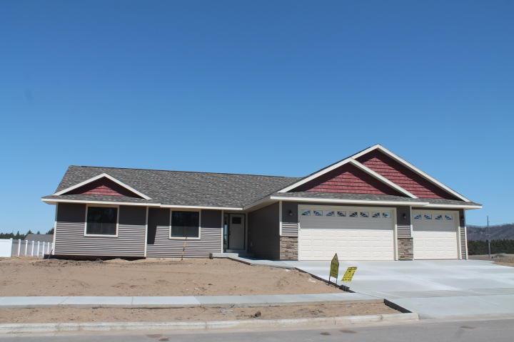 2013 Prarie Pl, Holmen, WI 54636