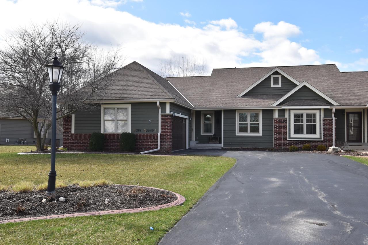 W264 N2069 Deer Haven Ct. #A, Pewaukee, WI 53072