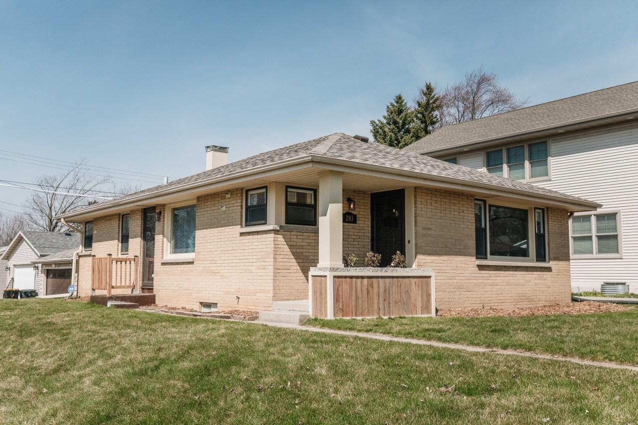 203 N 111th St., Wauwatosa, WI 53226