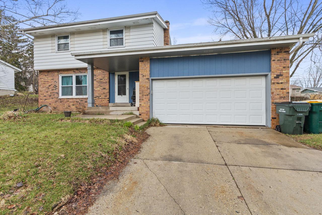 224 W Paradise Dr., West Bend, WI 53095