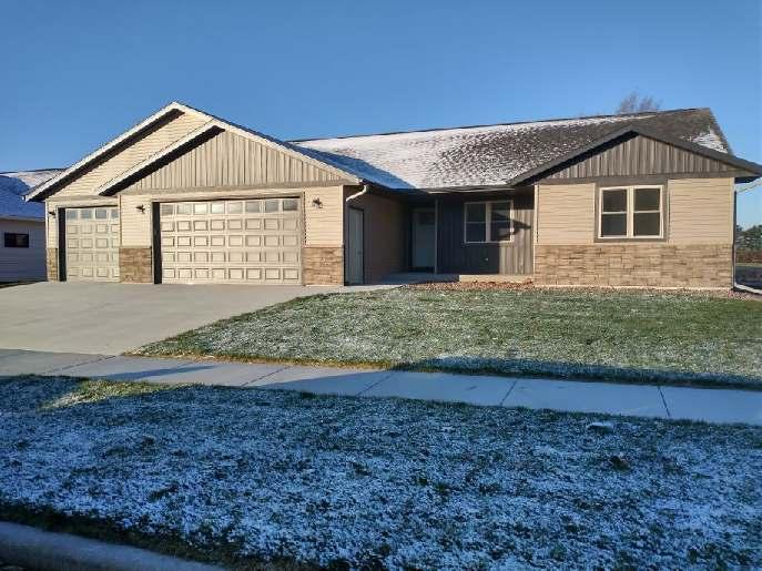 3216 Horton St, Holmen, WI 54636