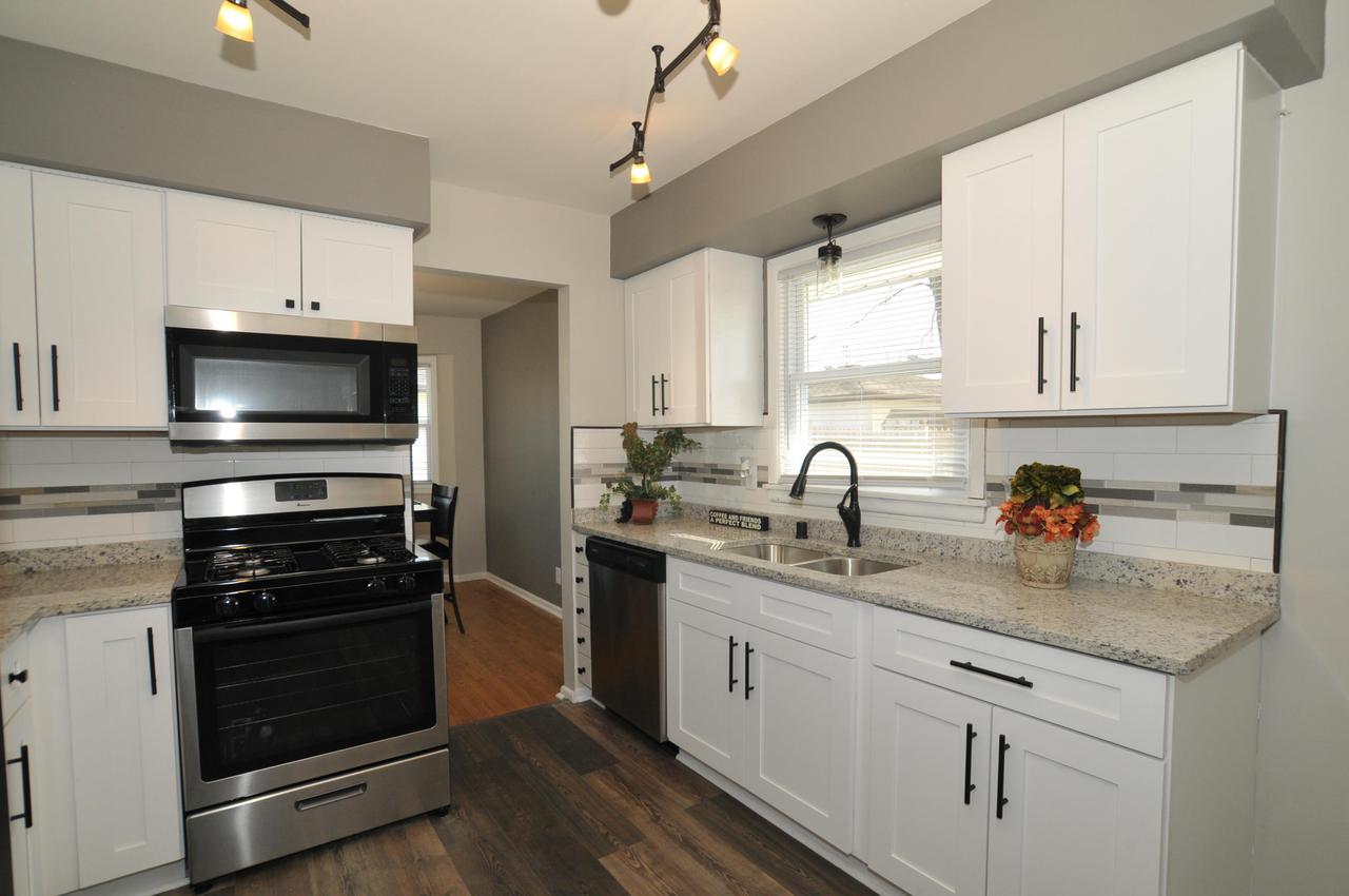 3819 Spruce St, Racine, WI 53403