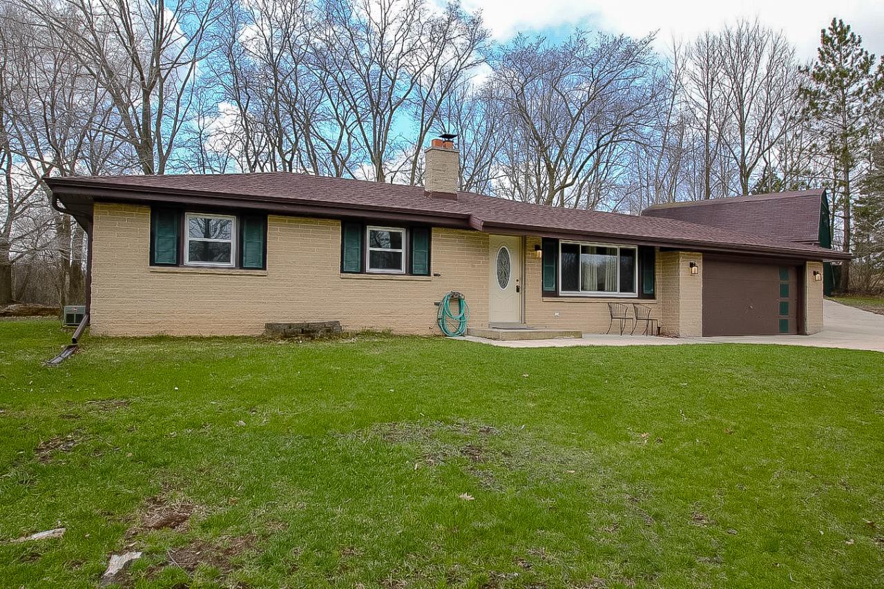 N82W22398 Mary Ann Ct., Lisbon, WI 53089