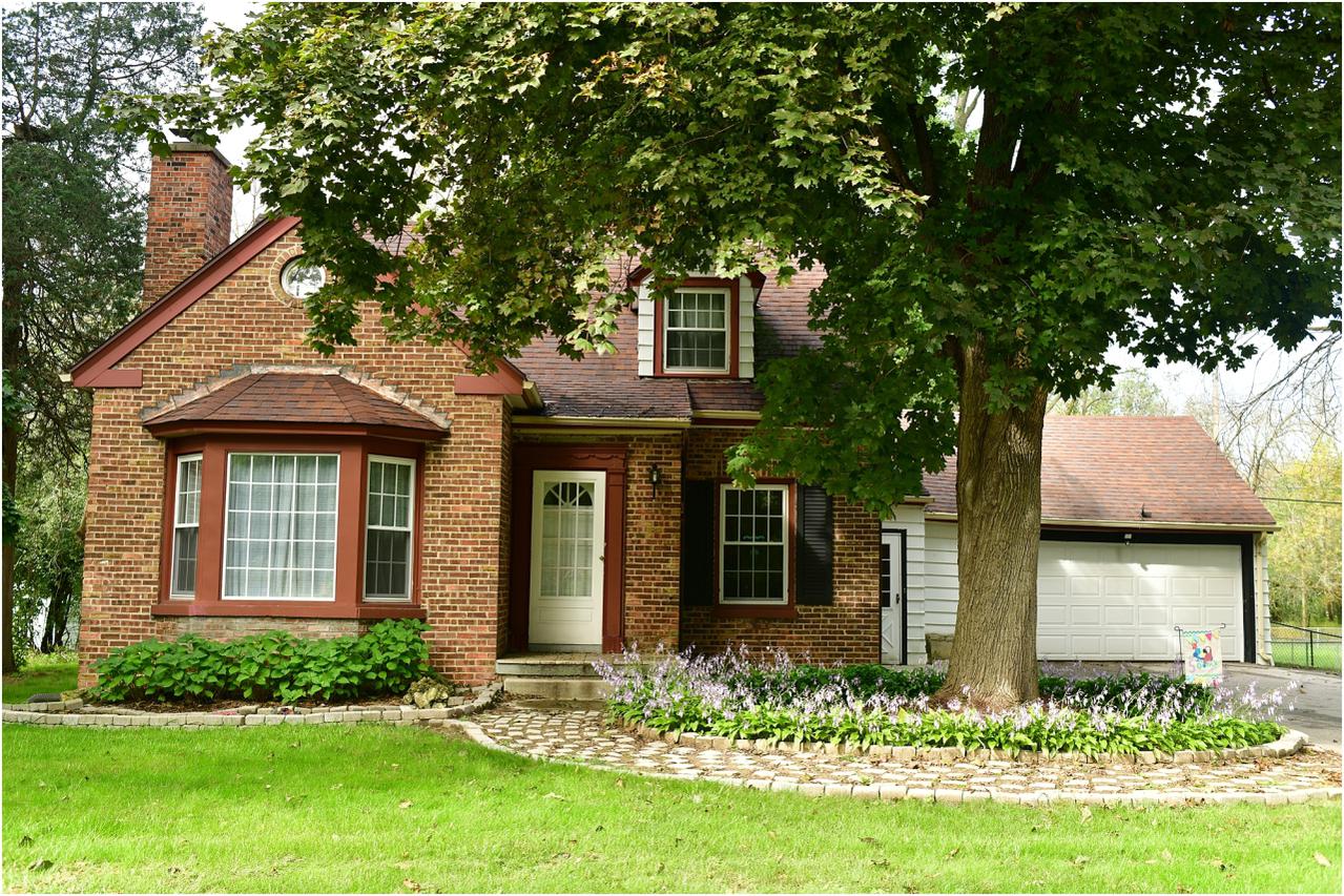 157 N 123rd St., Wauwatosa, WI 53226