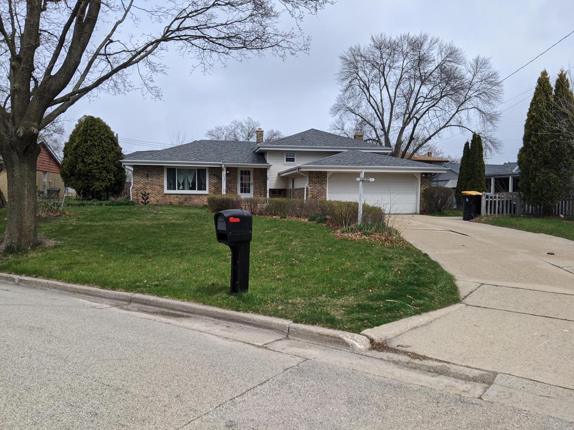 12020 W Chambers St., Wauwatosa, WI 53222