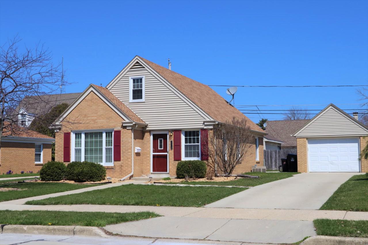 1116 Florence Ave., Racine, WI 53402