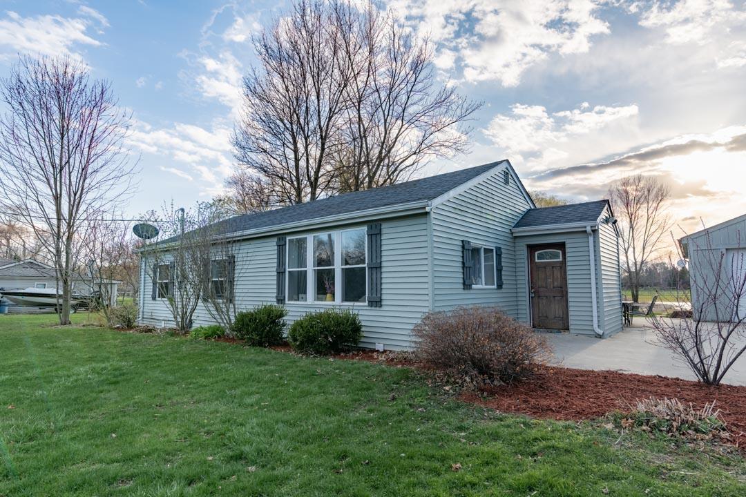 10504 S 55th Ave., Pleasant Prairie, WI 53158