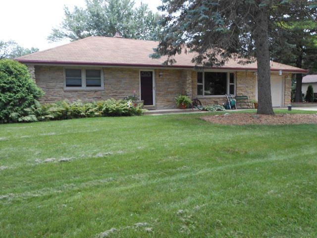 N33W22055 Memory Ln., Pewaukee, WI 53072