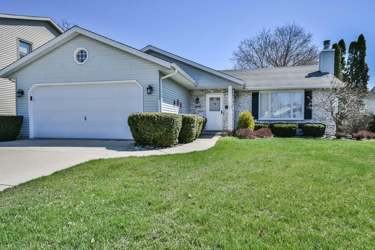 4001 52nd Ave, Kenosha, WI 53144