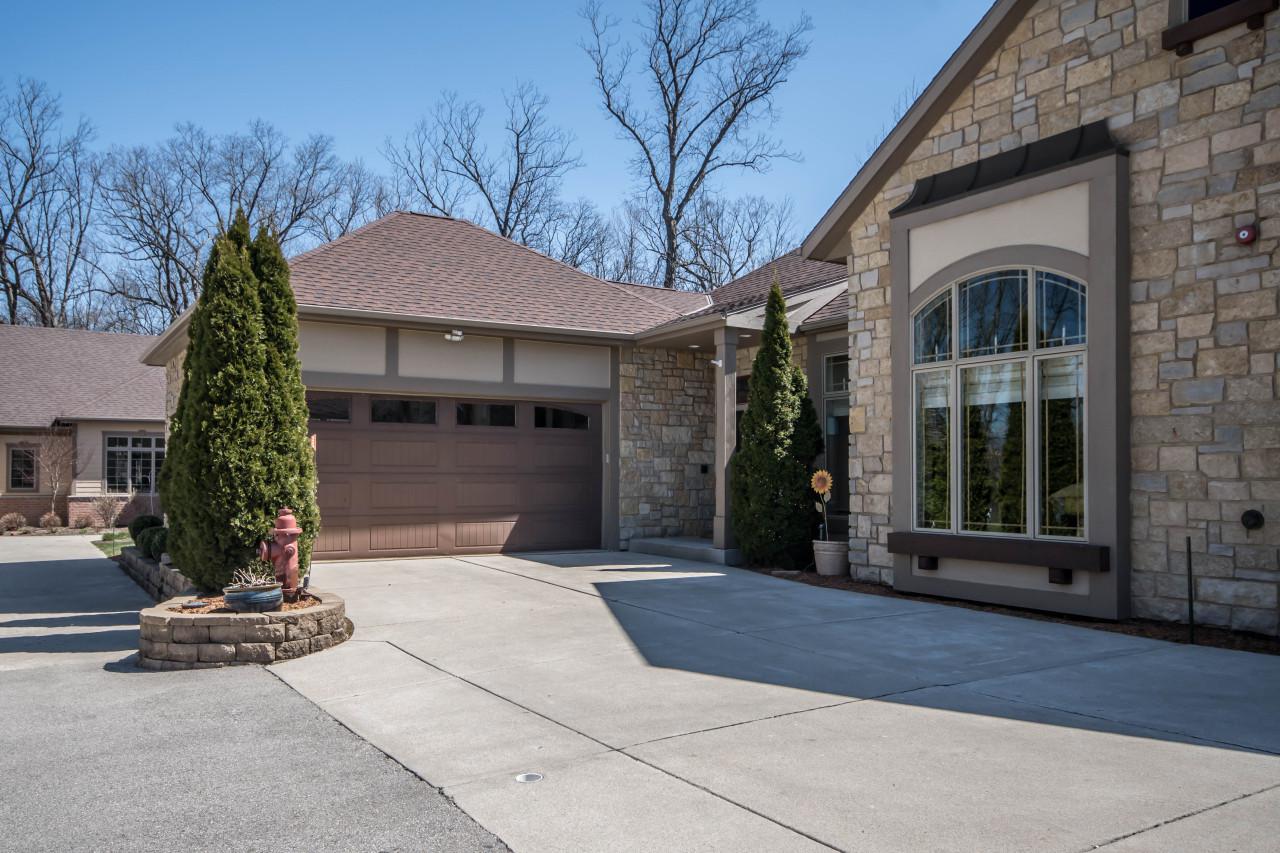 3060 N 186th St, Brookfield, WI 53045