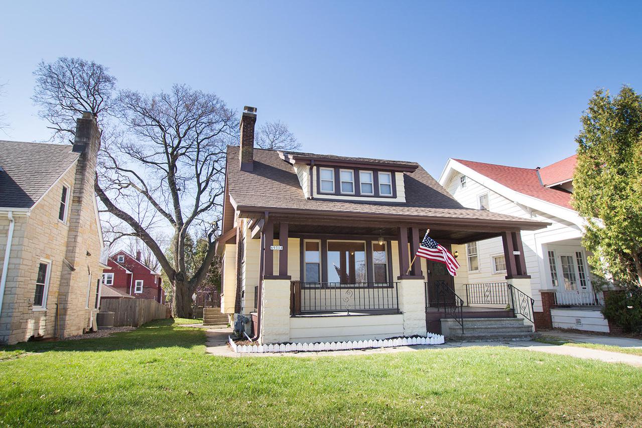 6931 W Aetna Ct #6931A, Wauwatosa, WI 53213