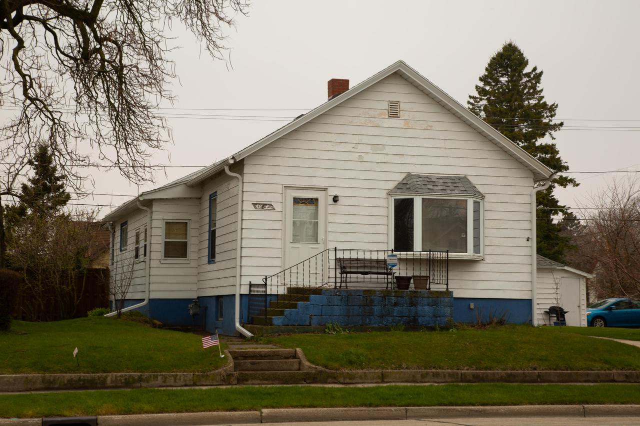 1922 N Main St., Racine, WI 53402