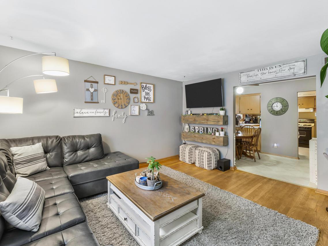 4621-4623 S 13th St., Milwaukee, WI 53221