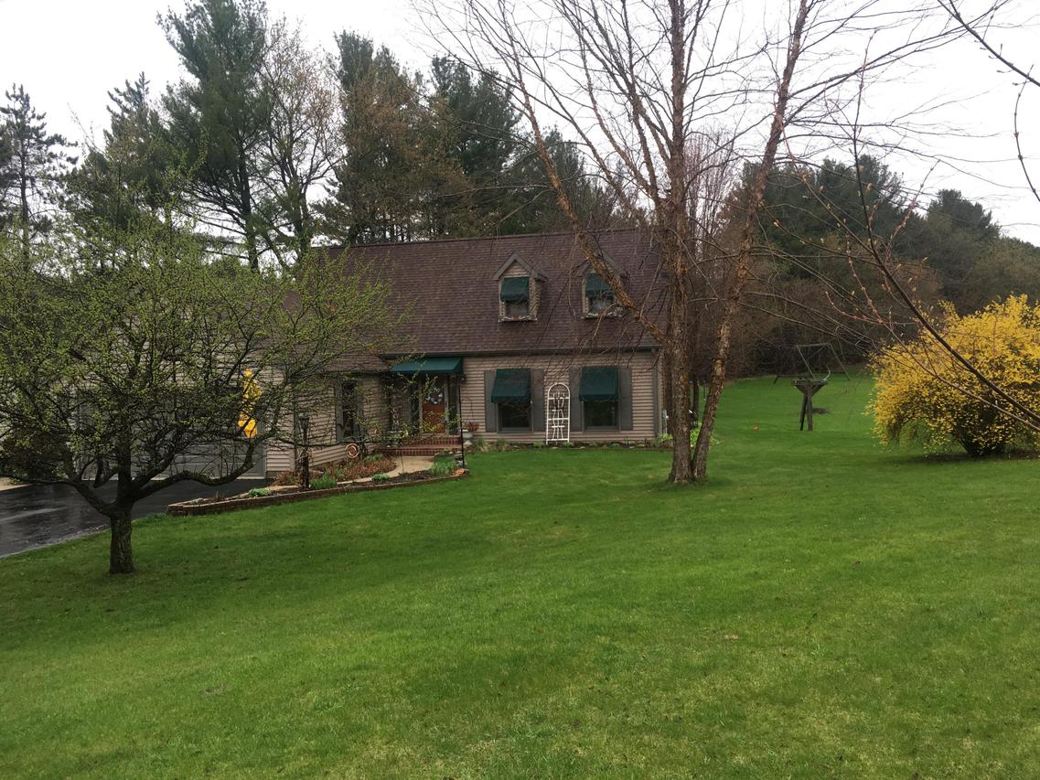S63W31746 Road X, Mukwonago, WI 53149