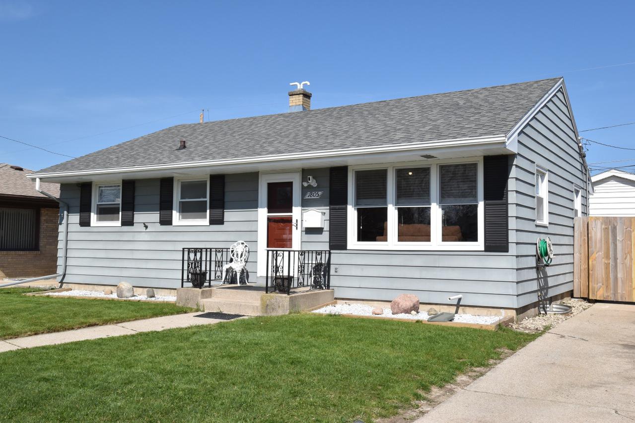 1805 Polaris Ave., Racine, WI 53404