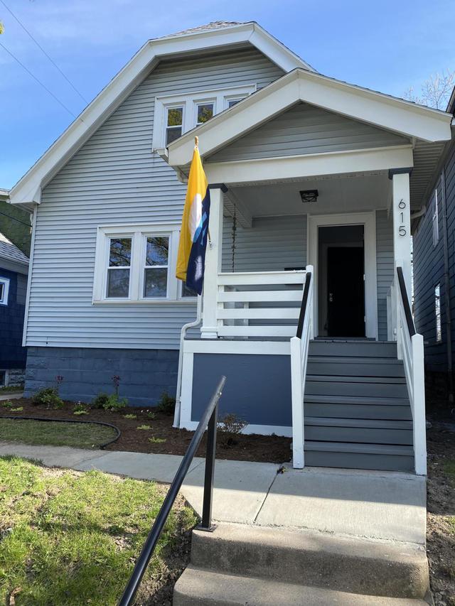 615 E Chambers St, Milwaukee, WI 53212