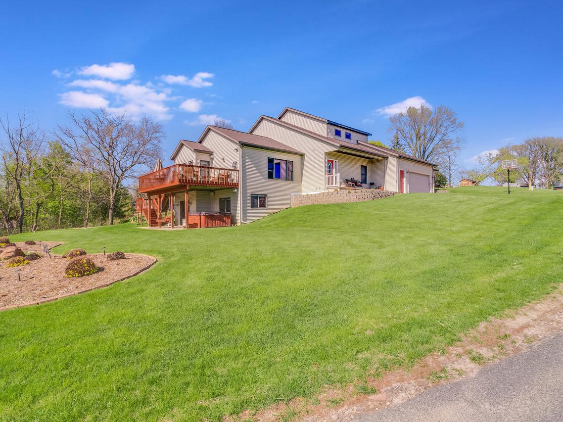 W4988 Mc Laren Rd., Shelby, WI 54601