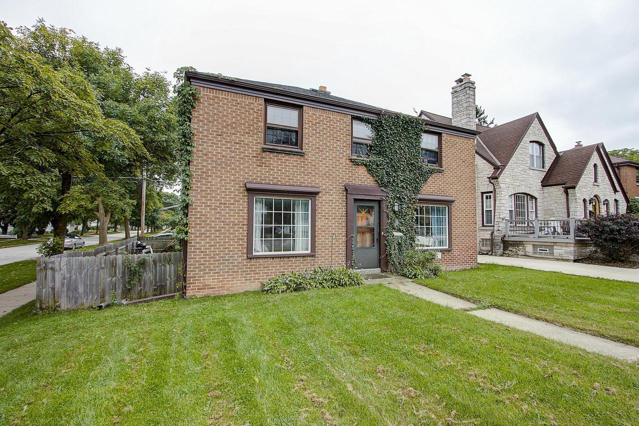 7105 W Bluemound Rd., Wauwatosa, WI 53213