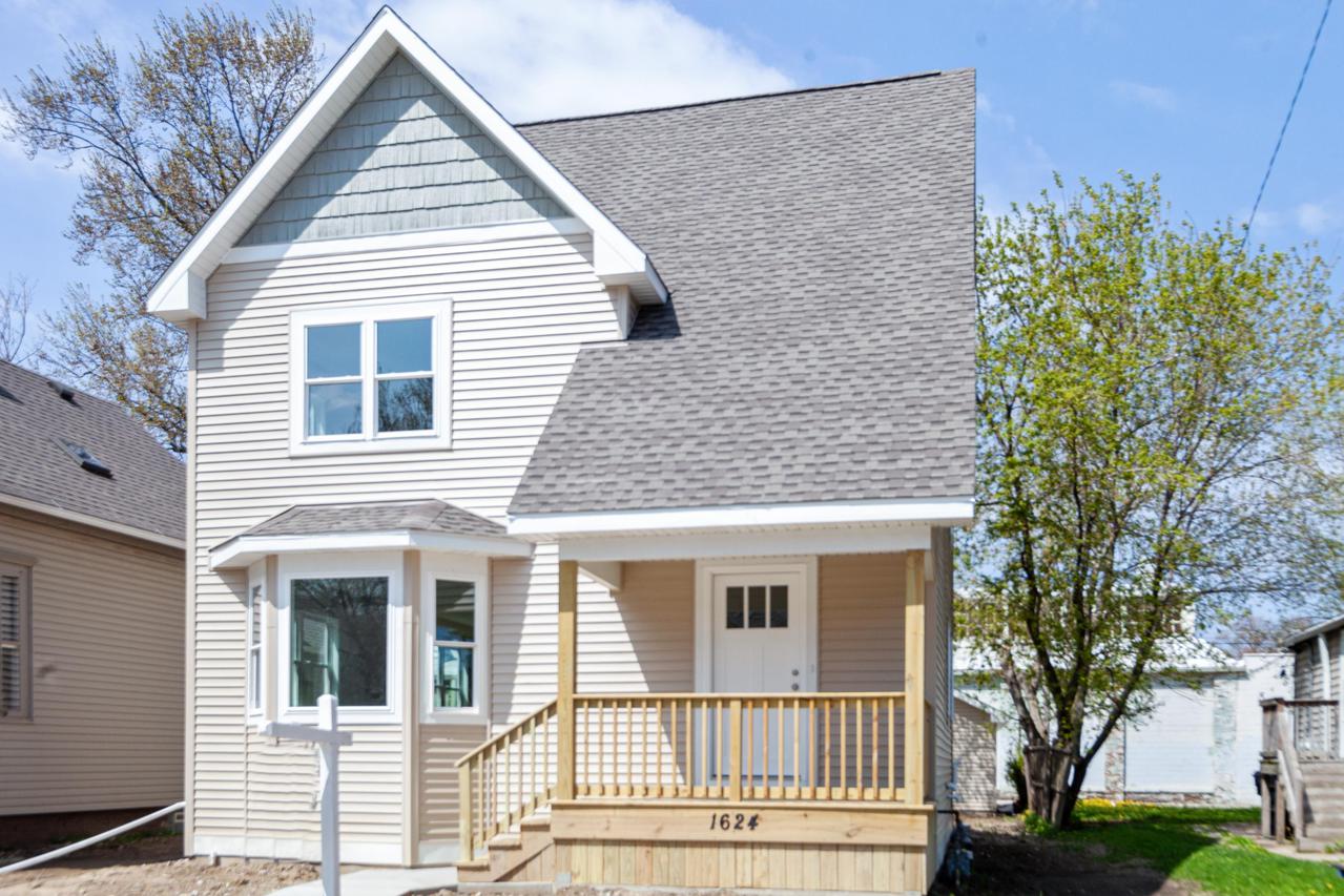 1624 Phillips Ave., Racine, WI 53403